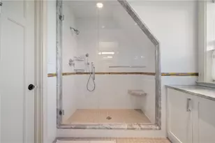 5219 Pembroke Pl, Pittsburgh, PA 15232 - Photo 37