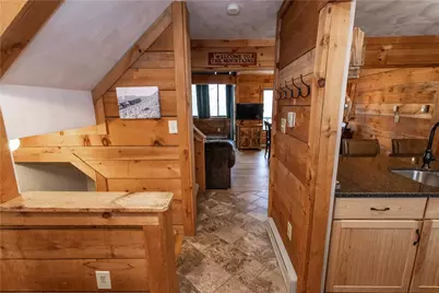 14 Zurich Way, Seven Springs, PA 15622 - Photo 5