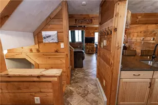 14 Zurich Way, Seven Springs, PA 15622 - Photo 5