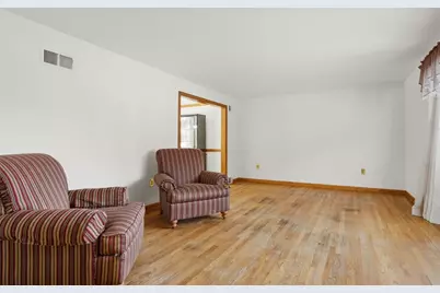 220 Cornwall Drive, Pittsburgh, PA 15238 - Photo 3