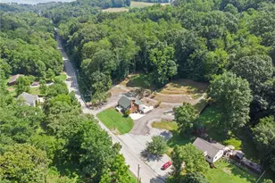 733 McKee Rd, White Oak, PA 15131 - Photo 3