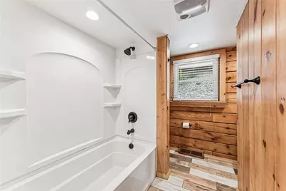 733 McKee Rd, White Oak, PA 15131 - Photo 21