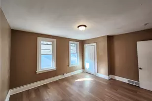 318 Shady Ave, Charleroi Boro, PA 15022 - Photo 5