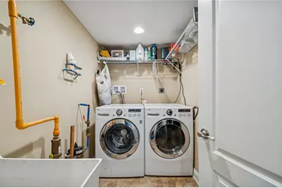 2390 Wheatland Cir, Delmont, PA 15626 - Photo 15