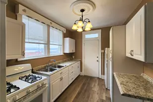 428 Glenn St, Clairton, PA 15025 - Photo 5