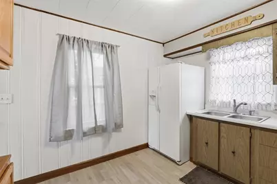 1395 Amity Ridge Rd, Amwell, PA 15301 - Photo 15