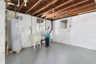 1395 Amity Ridge Rd, Amwell, PA 15301 - Photo 39