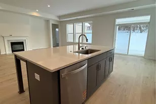 208 Walton Circle, Aliquippa, PA 15001 - Photo 11