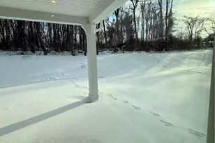 208 Walton Circle, Aliquippa, PA 15001 - Photo 17