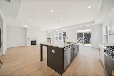 208 Walton Circle, Aliquippa, PA 15001 - Photo 17