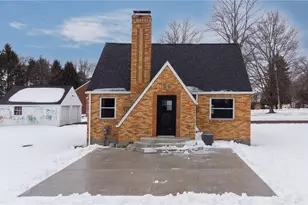 10179 Perry Hwy, Pittsburgh, PA 15090 - Photo 1