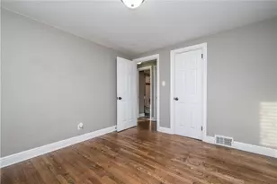 113 McGinley Dr, Pittsburgh, PA 15116 - Photo 17