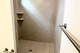 107 Hemingway Ln, Kennedy Township, PA 15108 - Photo 11