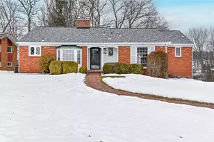 1481 Hedwig Dr, Pittsburgh, PA 15101 - Photo 1