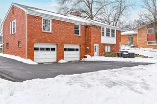 1481 Hedwig Dr, Pittsburgh, PA 15101 - Photo 25