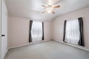 5354 Greenridge Dr, Pittsburgh, PA 15236 - Photo 15