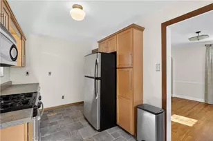 2606 Winchester Dr, Banksville/Westwood, PA 15220 - Photo 13