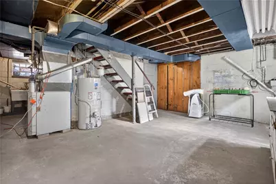 2606 Winchester Drive, Pittsburgh, PA 15220 - Photo 23