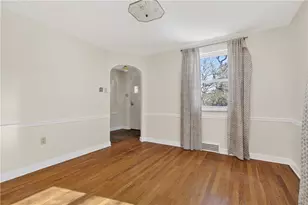 2606 Winchester Dr, Banksville/Westwood, PA 15220 - Photo 9