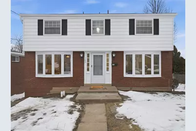 748 Macbeth Dr, Pittsburgh, PA 15235 - Photo 1