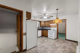 500 Laurel Dr, Sharpsville, PA 16150 - Photo 11