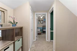 133 Cambridge Rd, Bethel Park, PA 15102 - Photo 17