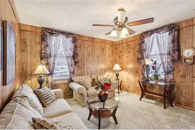 1203 Eastbrook St, New Castle, PA 16101 - Photo 11