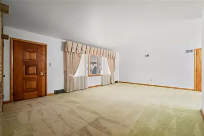 340 Carley Ave, Sharon, PA 16146 - Photo 9