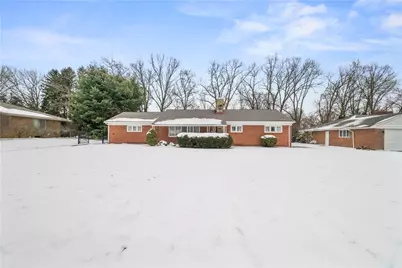 340 Carley Ave, Sharon, PA 16146 - Photo 3