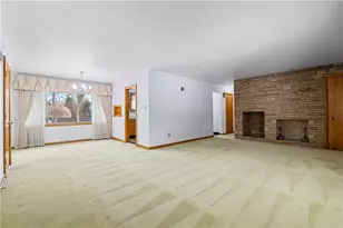 340 Carley Ave, Sharon, PA 16146 - Photo 5