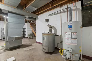 340 Carley Ave, Sharon, PA 16146 - Photo 25