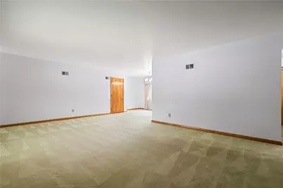 340 Carley Ave, Sharon, PA 16146 - Photo 11