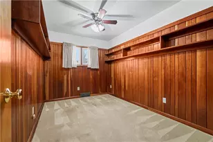 340 Carley Ave, Sharon, PA 16146 - Photo 17