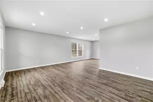 2104 Pulaski Rd, Neshannock Township, PA 16105 - Photo 13