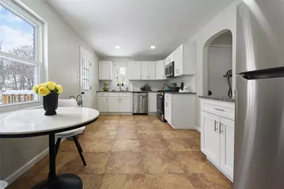 336 Morrow Dr, Pittsburgh, PA 15235 - Photo 7