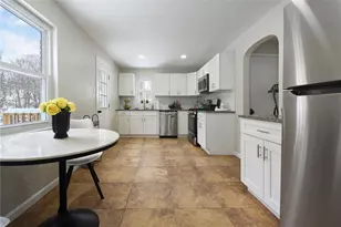 336 Morrow Dr, Pittsburgh, PA 15235 - Photo 7