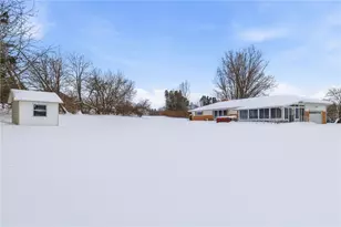 214 Sunset Dr, Neshannock Township, PA 16105 - Photo 33