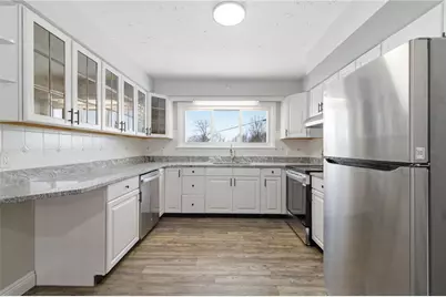 214 Sunset Drive, Neshannock Township, PA 16105 - Photo 11