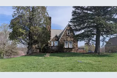324 Sunset Drive, Center Township, PA 16001 - Photo 1