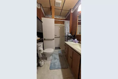 324 Sunset Drive, Center Township, PA 16001 - Photo 17