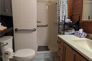 324 Sunset Dr, Center Township, PA 16001 - Photo 17