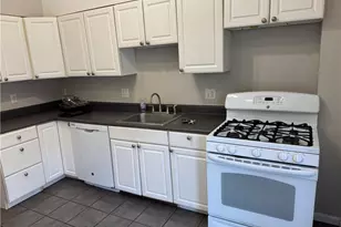 1734 Middle St, Pittsburgh, PA 15215 - Photo 9