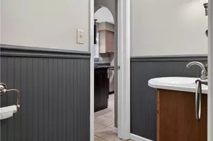 498 Seavey Rd, Pittsburgh, PA 15029 - Photo 13