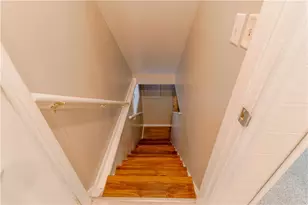 475 Ridgemont Dr, Banksville/Westwood, PA 15220 - Photo 15