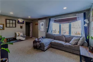 475 Ridgemont Dr, Banksville/Westwood, PA 15220 - Photo 5