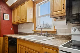 2527 Raymond Ave, Derry Township, PA 15650 - Photo 21