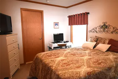 5 Lexington Dr, New Sewickley Township, PA 15042 - Photo 9