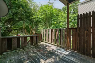 3045 Glen Mawr St, Pittsburgh, PA 15204 - Photo 15