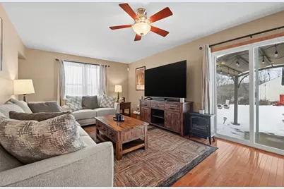 111 Greenhill Rd, Ross Twp, PA 15237 - Photo 7