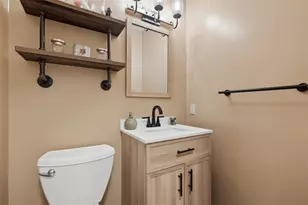 111 Greenhill Rd, Ross Twp, PA 15237 - Photo 19